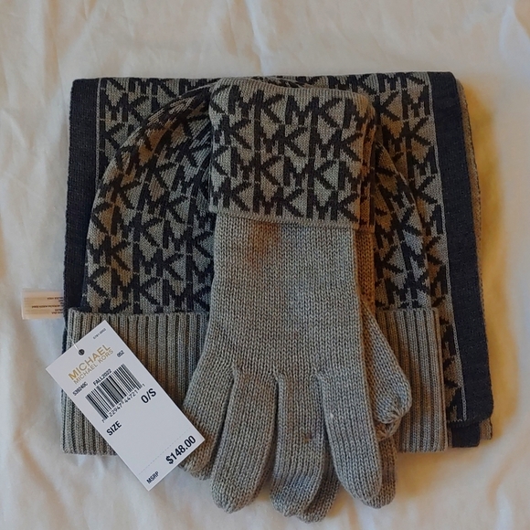 Michael Kors winter set - Picture 2 of 2